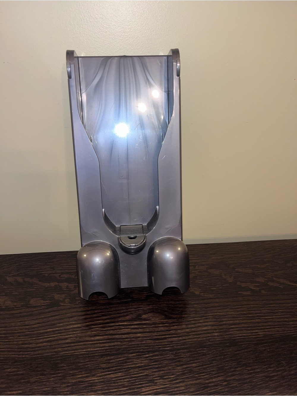 Genuine Dyson V11 / V15 Wall Mount Docking Station Gray Never Used